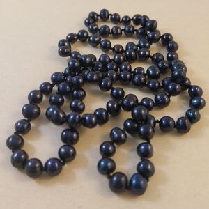 Vintage Black Freshwater Pearls Necklace